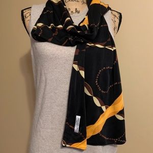 NIEVES LAVI ladies black print oblong shaped scarf VVGUC++